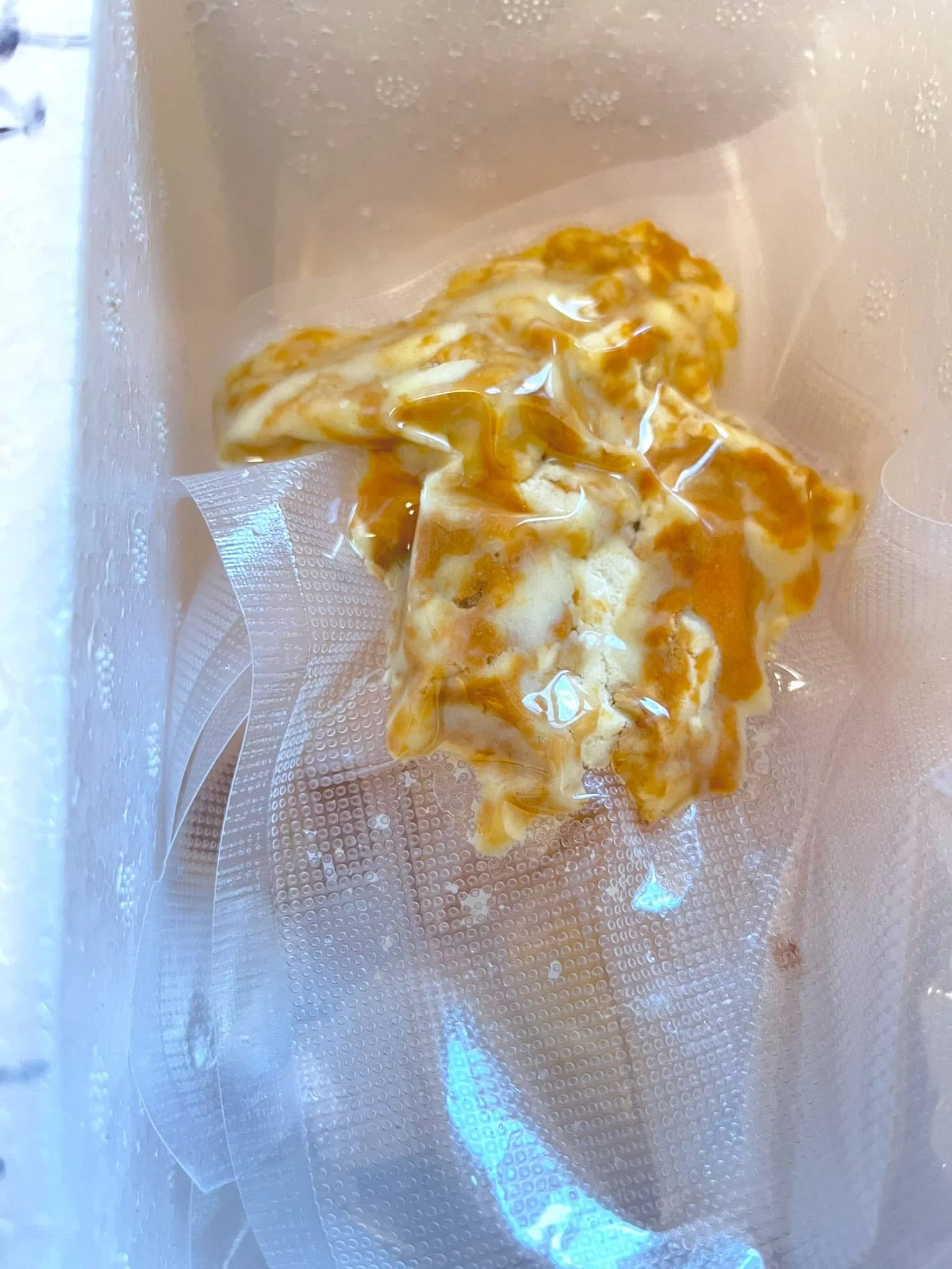 ~职业ol。腿跟屁屁都很有肉。非原味新手，有三年经验，出售各式原味商品，有真空包裝，主卖：轻重口原味，可定制，可承接全球原味 欢迎私訊拿價目表。加我  qq号：3531288967 第15张